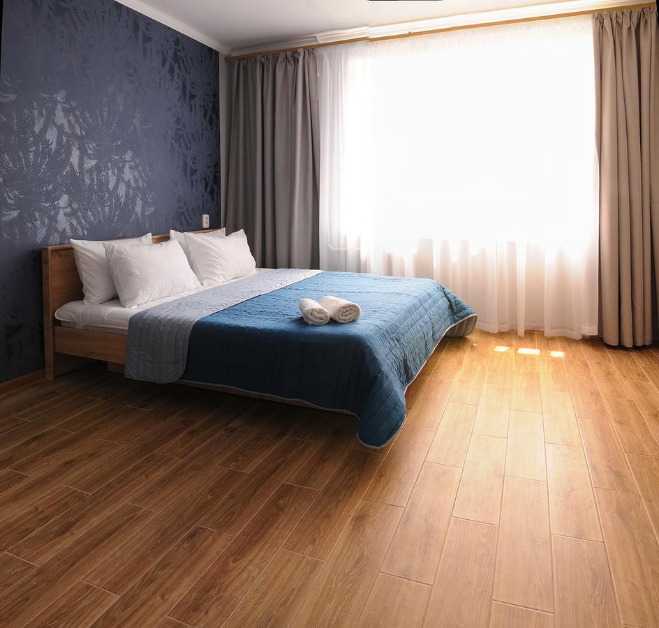 Scandinavian Poltava Apartments With 2 Rooms, 3 Beds 1 Sofa Экстерьер фото